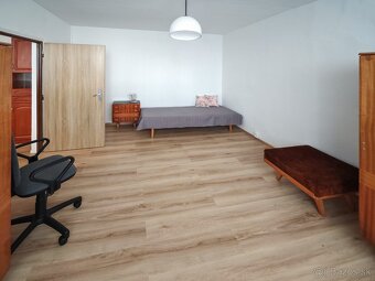 Na prenájom1,5 izbový byt - 11