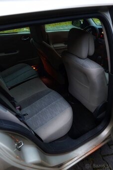 Renault Megane 1.6 16V (2006) 82kw - 11