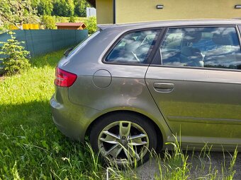 Predám búranú audi A3 - 11