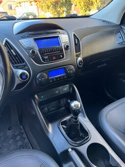 Hyundai iX35 1.7 CRDI - 11