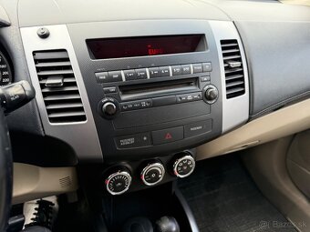 Peugeot 4007 2.2 HDi Executive DCS - 11