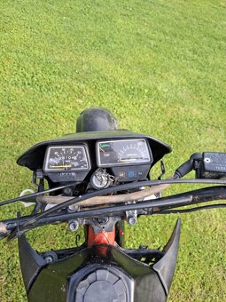 Yamaha 125 DT - 11