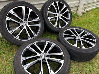 ORIGINAL Volkswagen Singapore R17 - 11