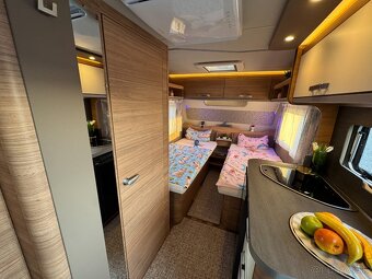 Weinsberg CaraOne 480 EU Klíma, mover, nosič, plyn. kurenie - 11
