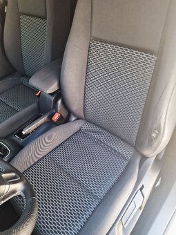 Volkswagen Golf 1.6 TDI Trendline - 11