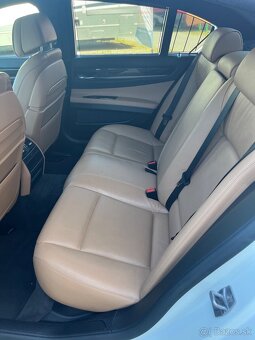 BMW 730d xDrive - 11