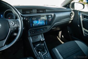 Toyota Auris Touring Sports 1.2 Turbo Executive - 11
