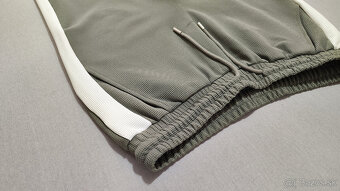 Pánske voľnočasové nohavice olivovo zelené - 11