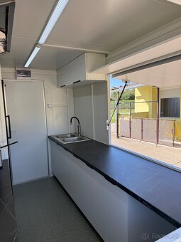 Foodtruck / gastro príves - 11