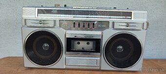 Radiomagnetofon JVC - 11
