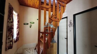 Murovaná chata na Koprovnici (D. Strháre), okr. Veľký Krtíš. - 11