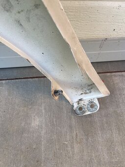 Predny blatnik Škoda Fabia 2 1026 biela - 11