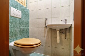 Exkluzívne na predaj veľký 3 izbový byt o výmere 81.30 m2 vo - 11