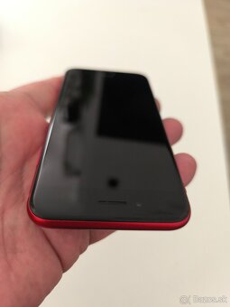 iPhone SE 2020 - 11
