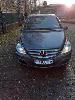 Mercedes Benz B180 CDI - 11