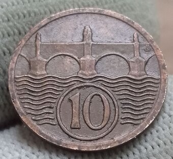 Československé  medené 10haliere. - 11