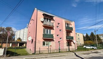 Priestranný byt v TEHLOVEJ bytovke, Beluša - 11