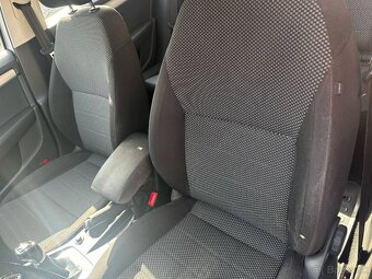 Škoda Octavia 1.6TDI - 11