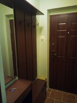 Zrekonštruovaná garsónka s balkónom v Dúbravke - 11