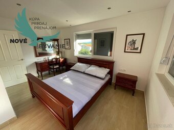 Na predaj apartmán len 50m od mora s výhľadom na more v Chor - 11