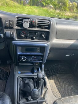 Opel Fontera B 2,2 benzín - 11