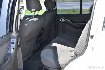 Nissan Pathfinder 2.5 dCi terénne - 11