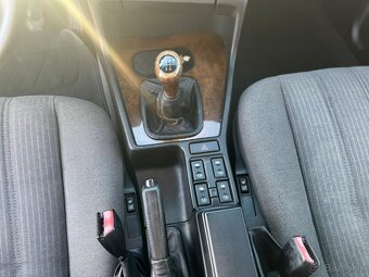 Bmw e34 530i V8 manual - 11