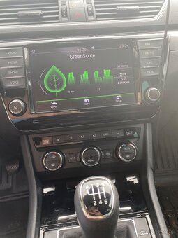 skoda octavia superb - 11
