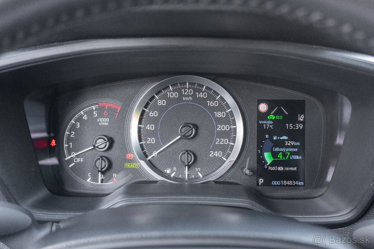 Toyota Corolla Combi 1.8 Hybrid - 12