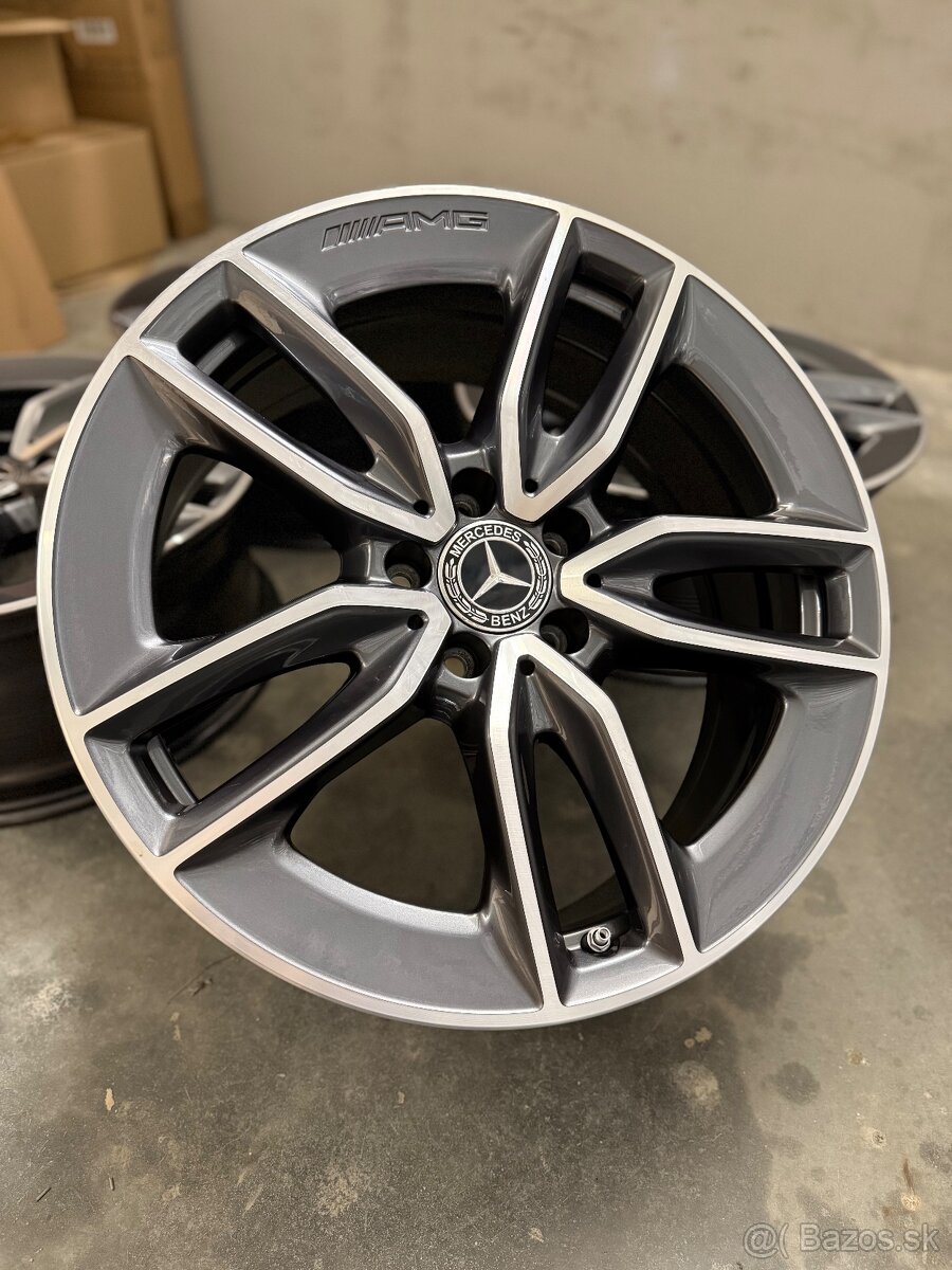 Nepoužité hliníkové disky 5x112 R19 Mercedes Benz GLB AMG - 12