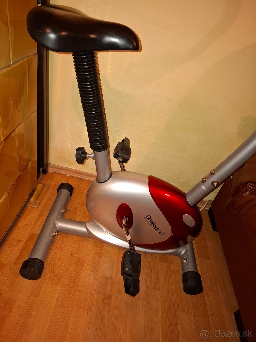 stacionárny bicykel - 12