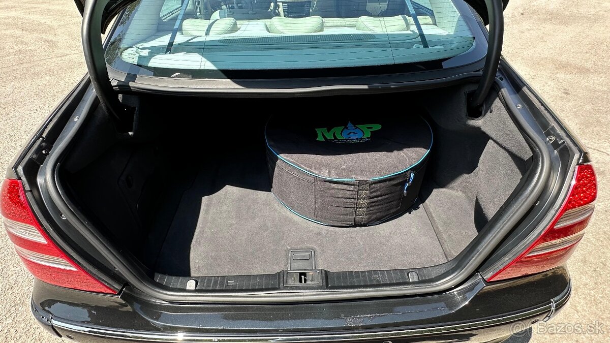 Mercedes Benz E500 W211 Avantgarde - 12