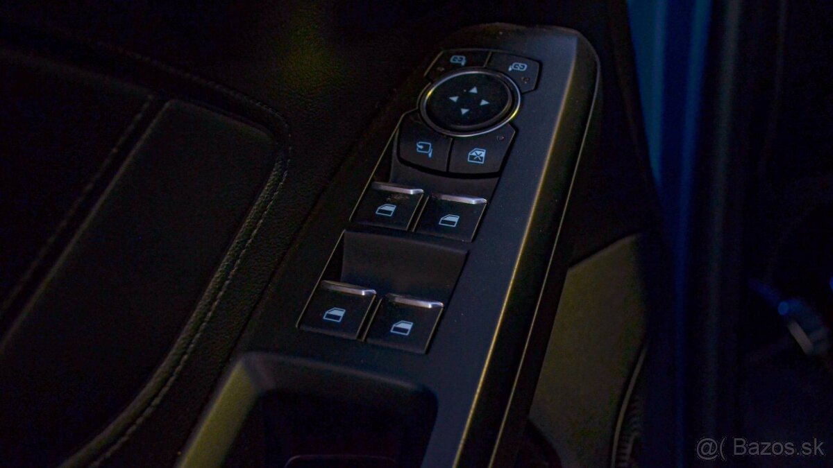 Ford Focus ST 2.3 EcoBoost 206 kW, 6M, SR - 12