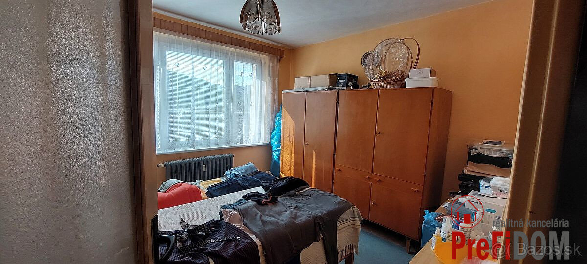 PREDAJ veľký 4 izbový byt Žarnovica. Výmera bytu 80m2. - 12