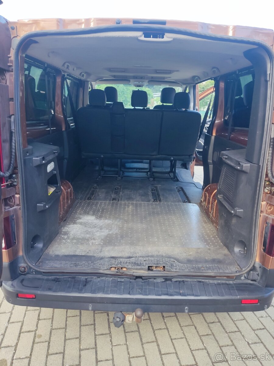 Renault Trafic 1,6 DCI, 107kw,9 miest, klima - 12