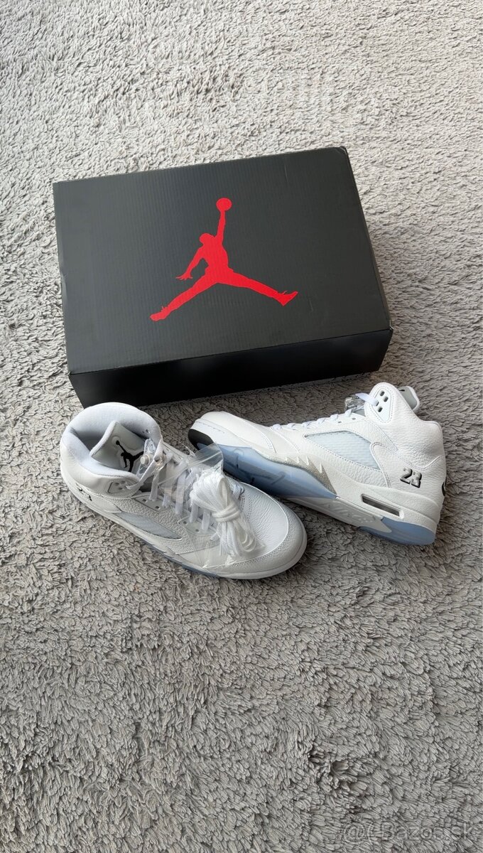 Jordan 5 Retro White Metallic (2026) - 12