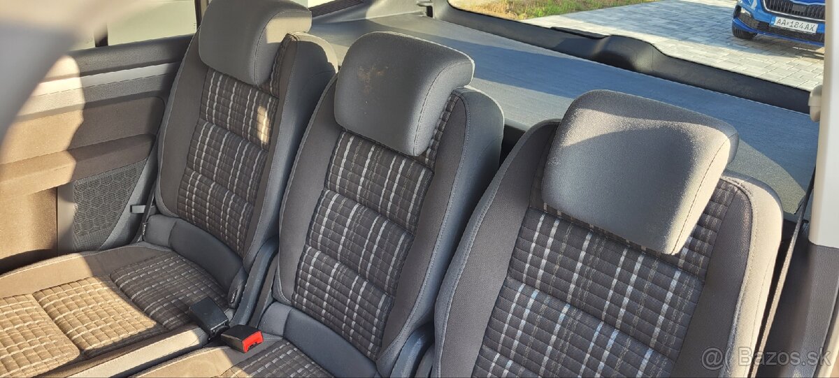 Predam volkswagen Touran cross - 12