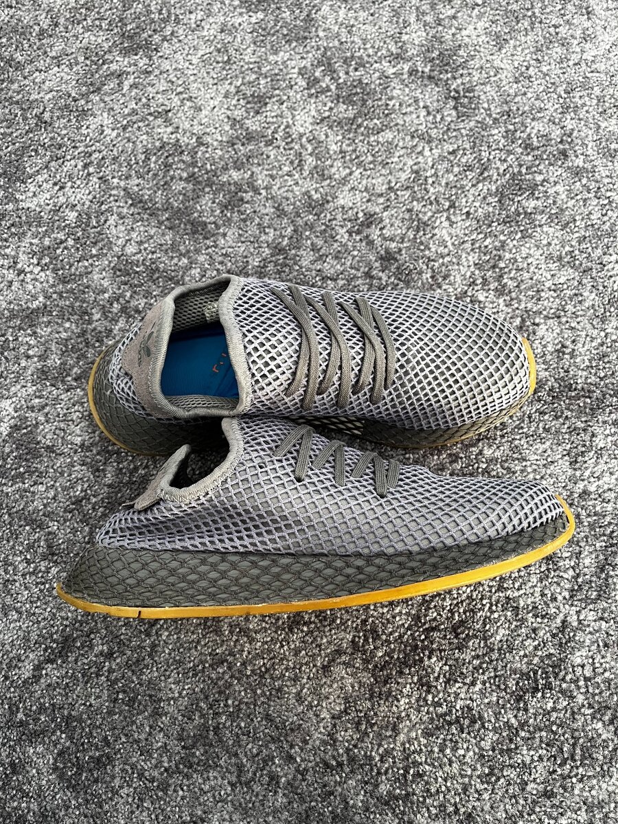 16x Pánské tenisky Adidas Deerupt Runner - 12