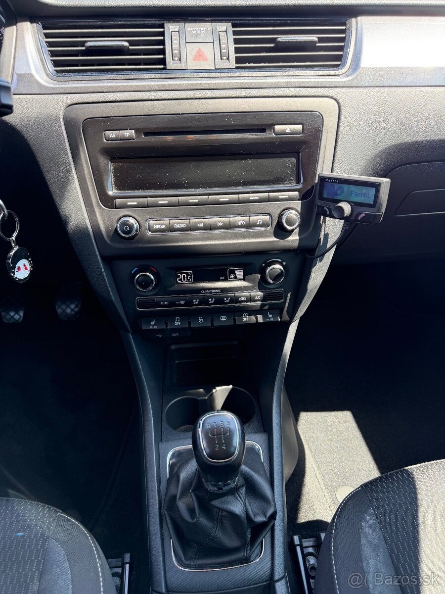 Škoda Rapid Spaceback 1.6 TDI CR - 12