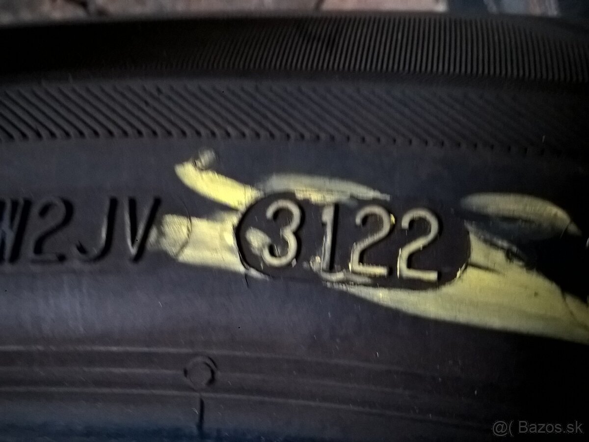 2+2 ks ZIMNÉ 205/55 R16 91H dezén cca 8 mm - rok 2021 - 2023 - 12