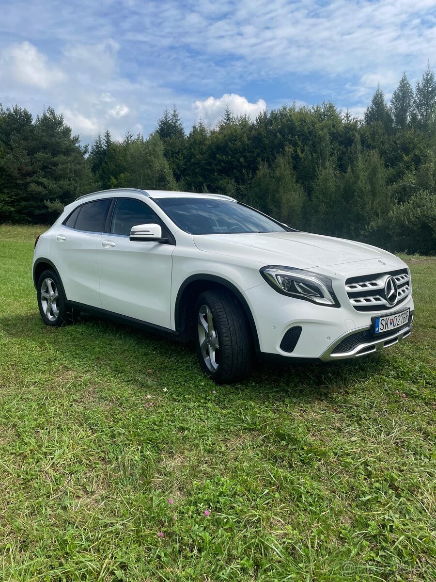 Mercedes GLA 180 AKCIA - 12