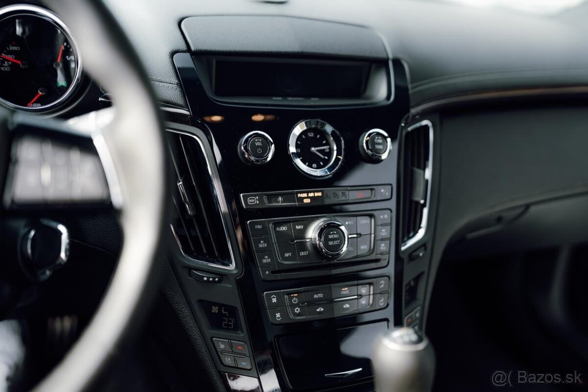 CADILLAC CTS-V 6.2 V8 Supercharged - 12