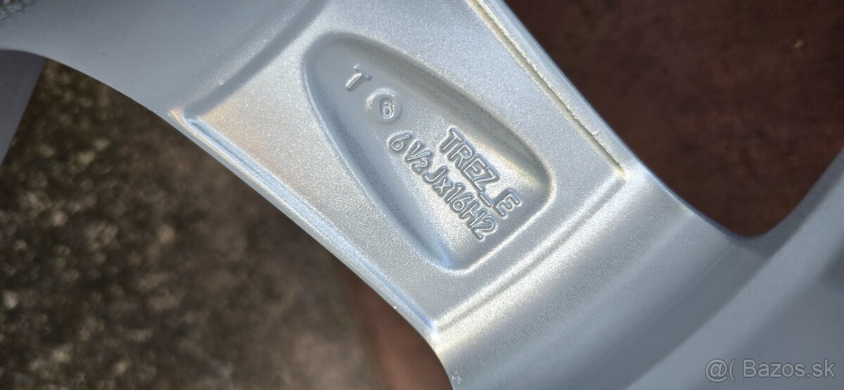 5x112-r16-Dezent,6,5J,e46 + možnosť pneu - 12