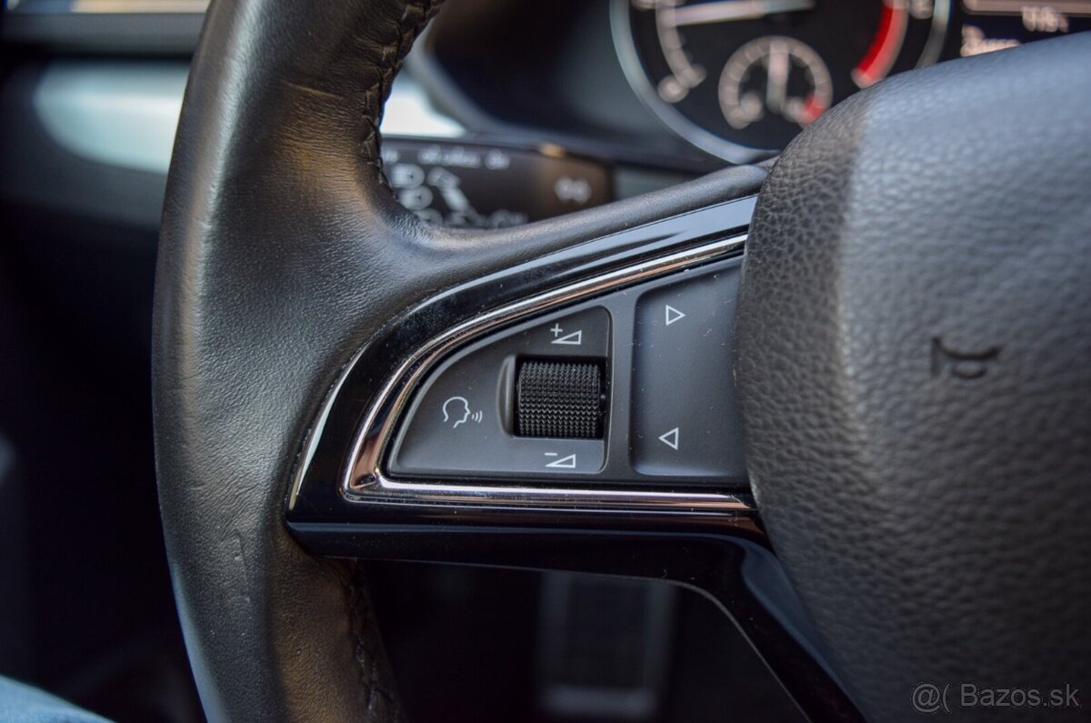 Škoda Superb Combi 1.6 TDI DSG - 12