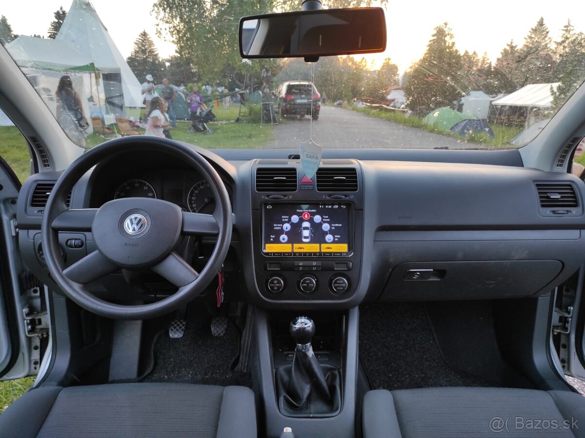 Cukrík - Volkswagen Golf 1,4 benzín - 12