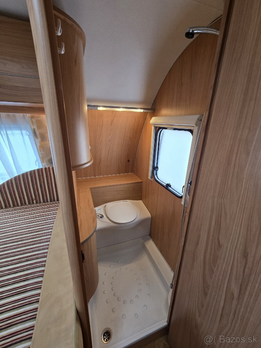 Predám Burstner Belcanto 550 TK , 2006 , 5miestny predstan - 12