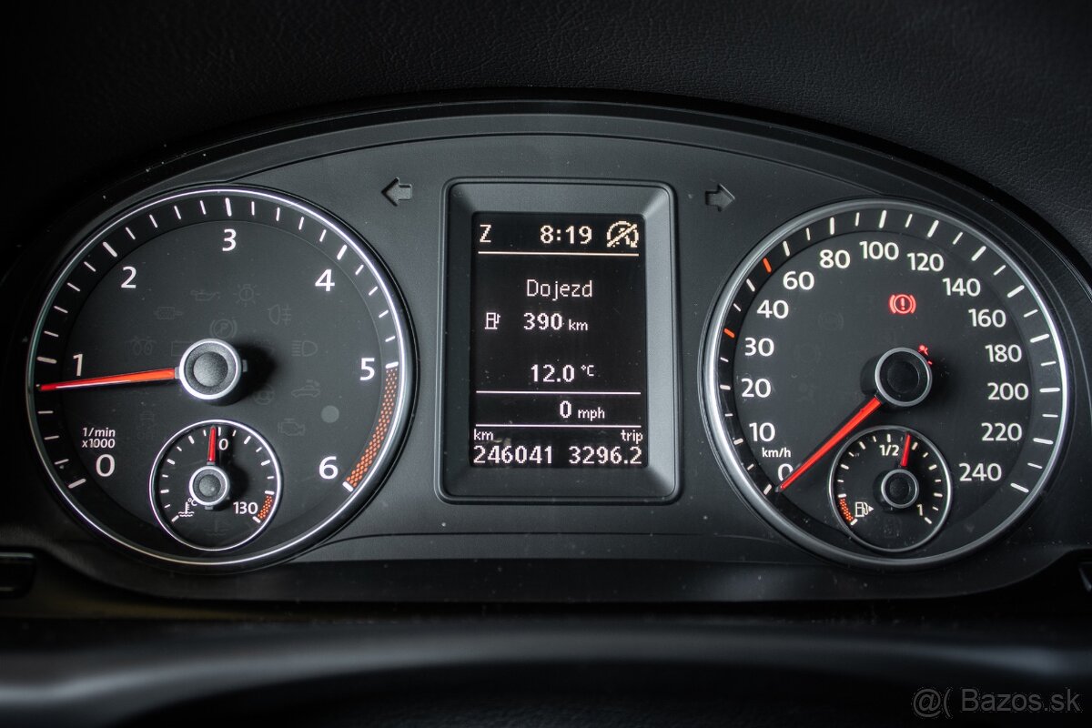 Volkswagen Touran 1.6 TDI BlueMotion Technology Comfortline - 12