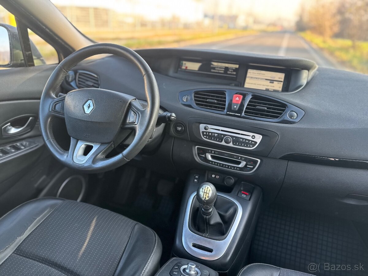 Renault Grand Scenic 7-miest Nová STK - 12