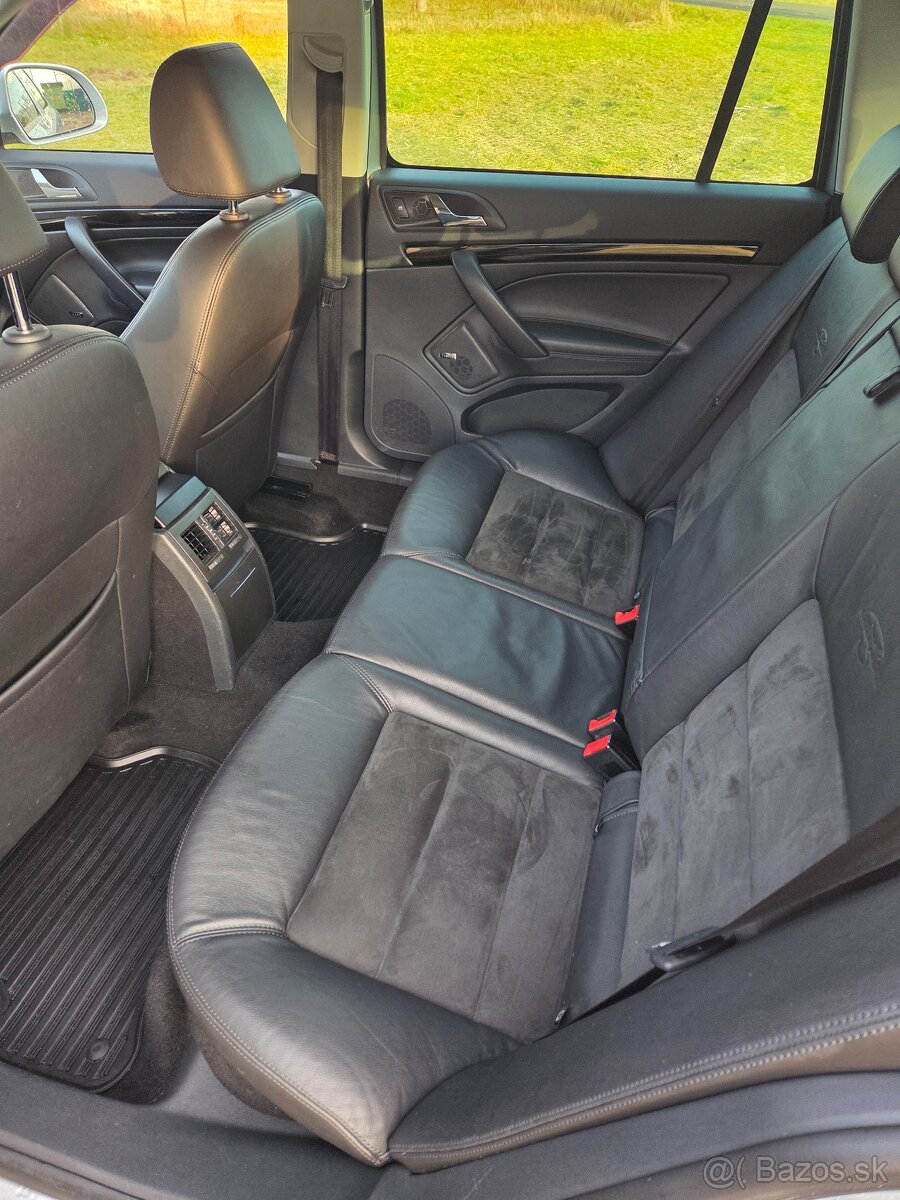 Škoda Octavia Combi Laurin&Klement 4x4 2,0TDi DSG 2011 - 12