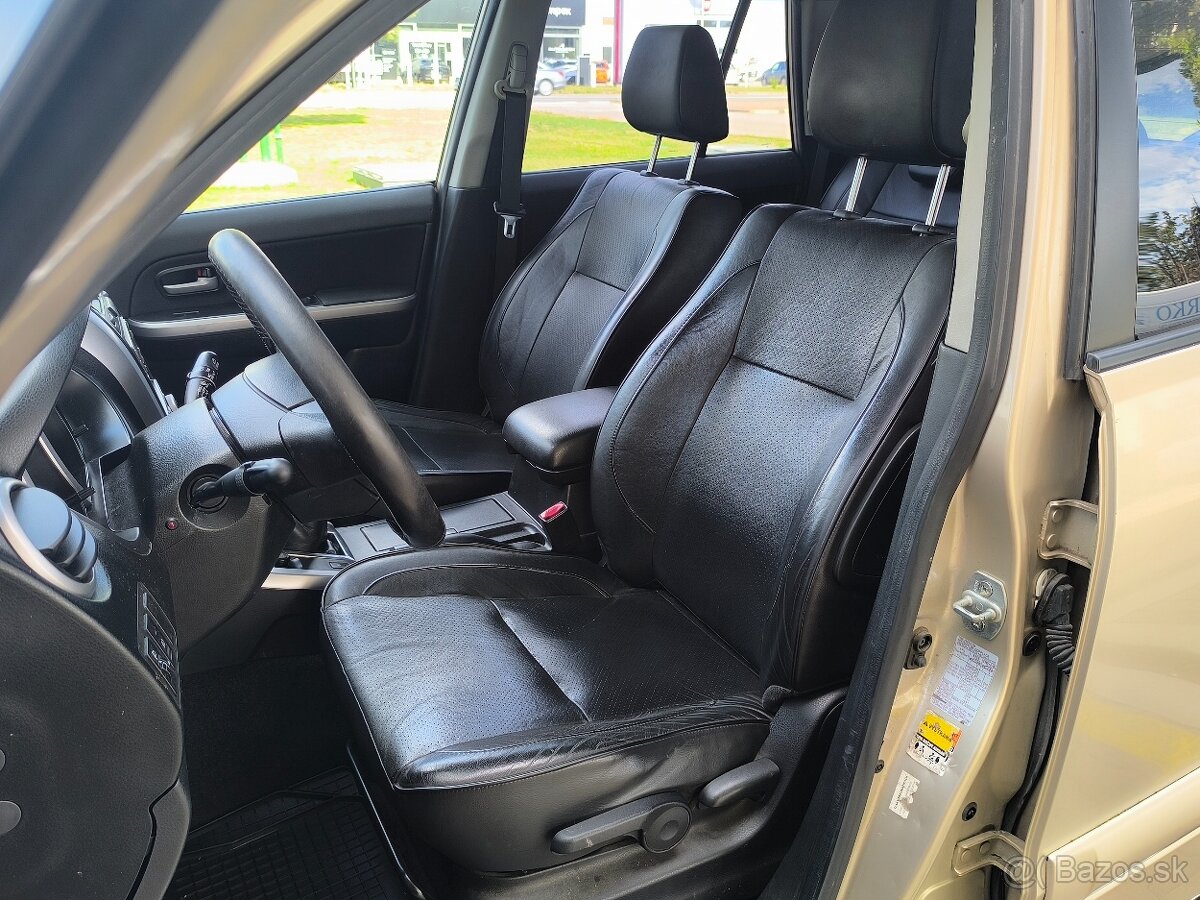 Suzuki Grand Vitara 1.9 DDiS 4x4 - 12